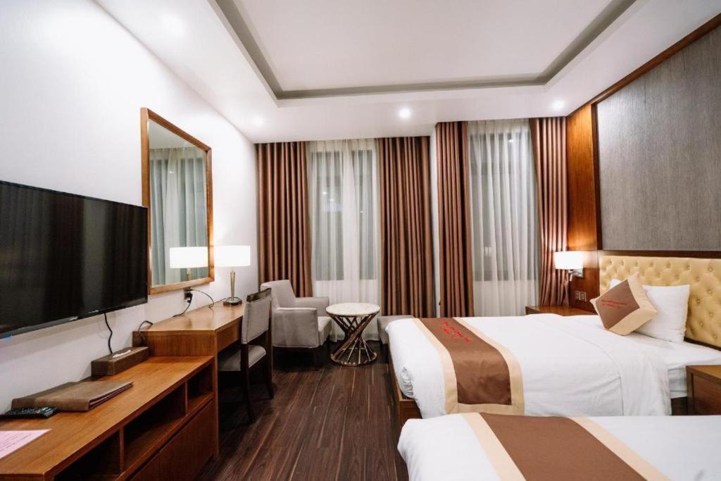 Lake Hills Hotel 하롱 외부 사진